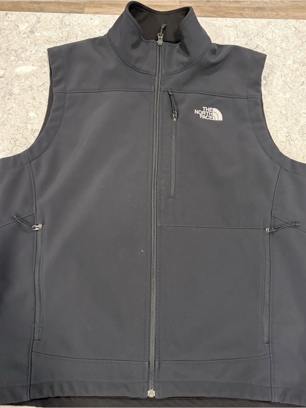 The North Face Black Softshell Vest with Chest Zip-XL